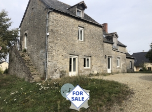 Detached Rural House with Huge Potential