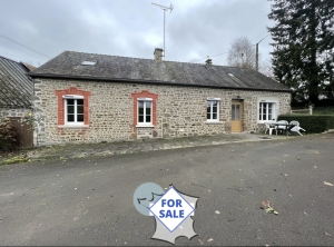 Detached Country House with Outbuilding