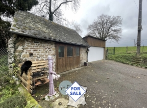 Detached Country House with Outbuilding
