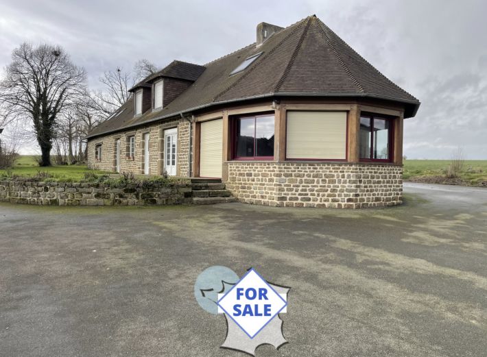 Large Detached Country House with Character and Open View