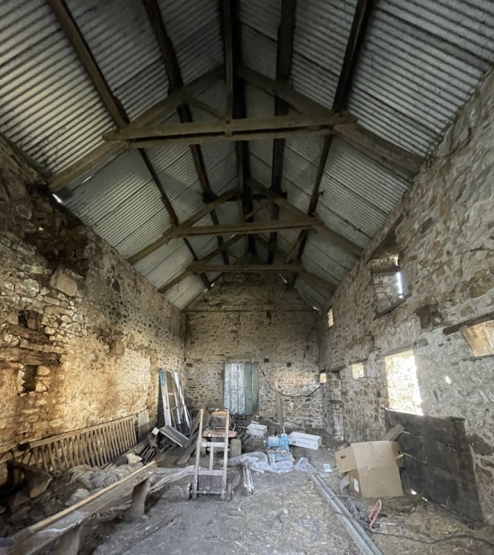 Former Diary Farm Complex in 2.45 Hectares of Land