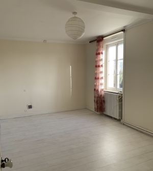 Beautiful Country House with Land and Huge Potential