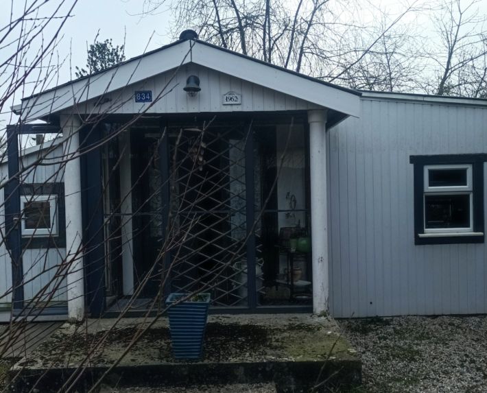 Countryside Chalet and Mobile Home in Rural Hamlet