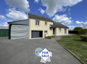Detached House with Landscaped Garden