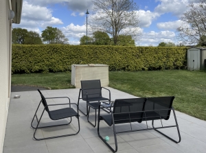 Detached House with Landscaped Garden