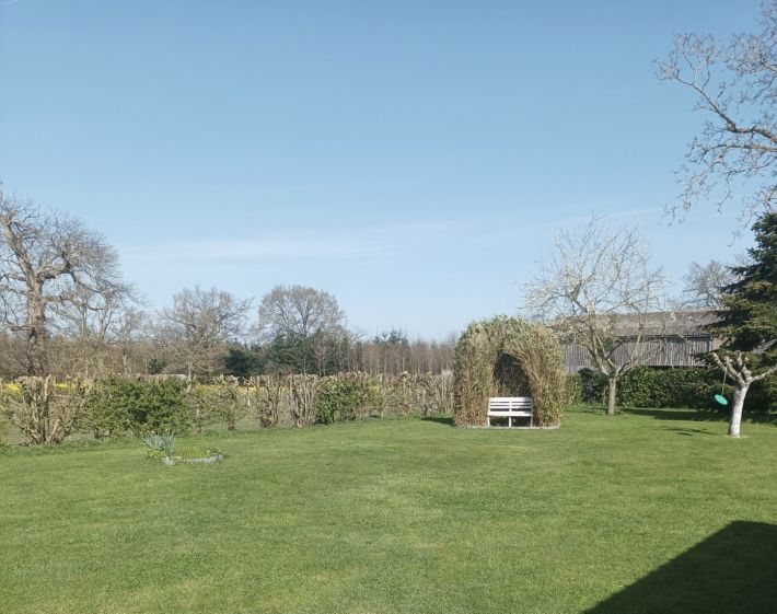 Countryside Longere Style House with Landscaped Garden