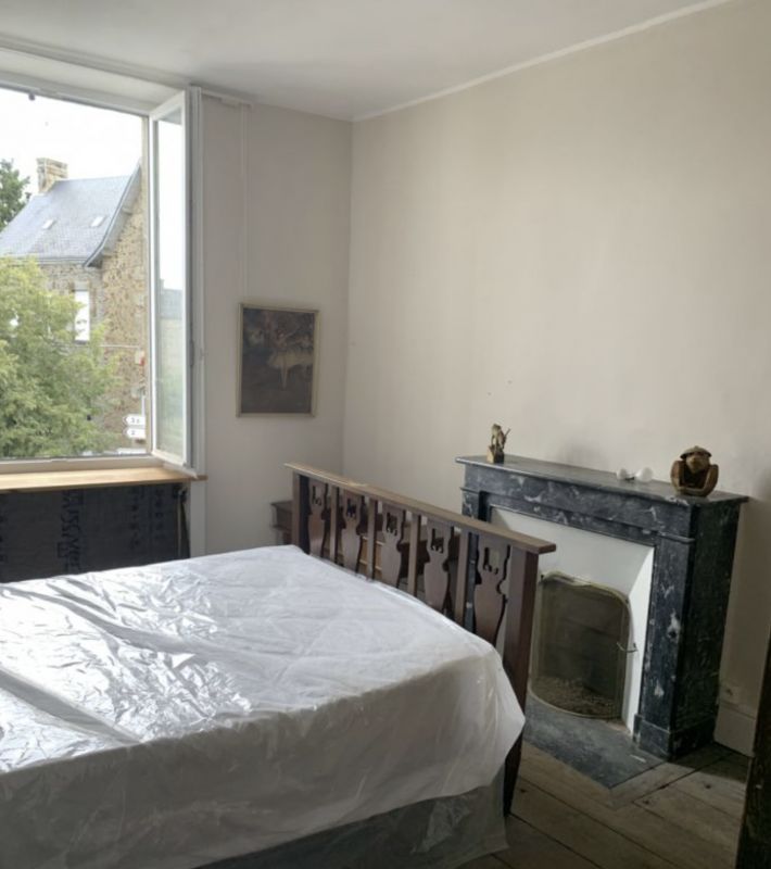 Set of Two Adjoining Houses, Many Possibilities