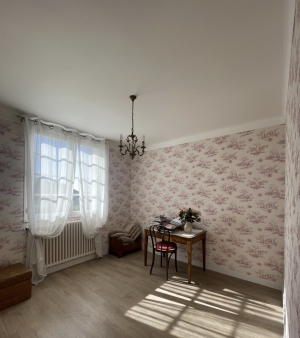Detached House with Mature Garden