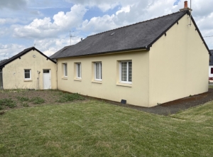 Single Storey Detached House With Garden