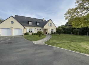 Detached Country House with Open Views