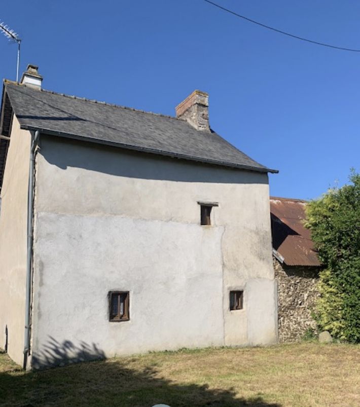 Charming Country House to Renovate