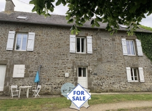 Detached Country House with Open Views