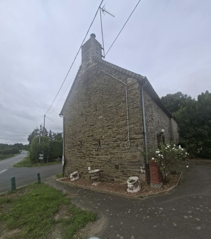 Detached Country House with Open Views