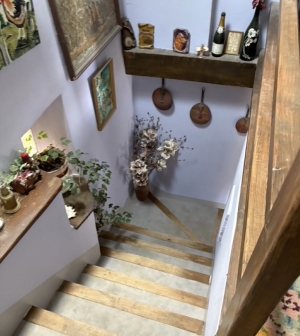 Beautiful Character Cottage in Rural Setting
