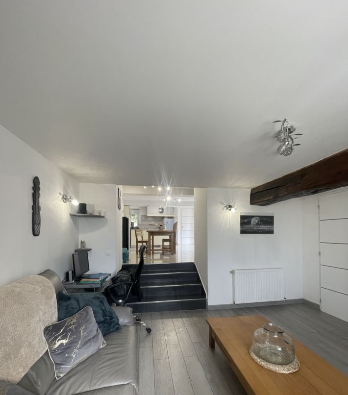 Detached House with Garden