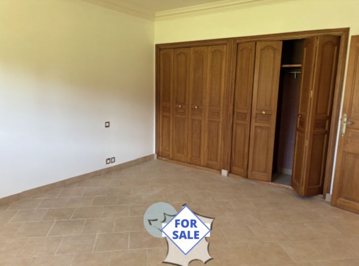 Detached Country House with Second Guest Cottage