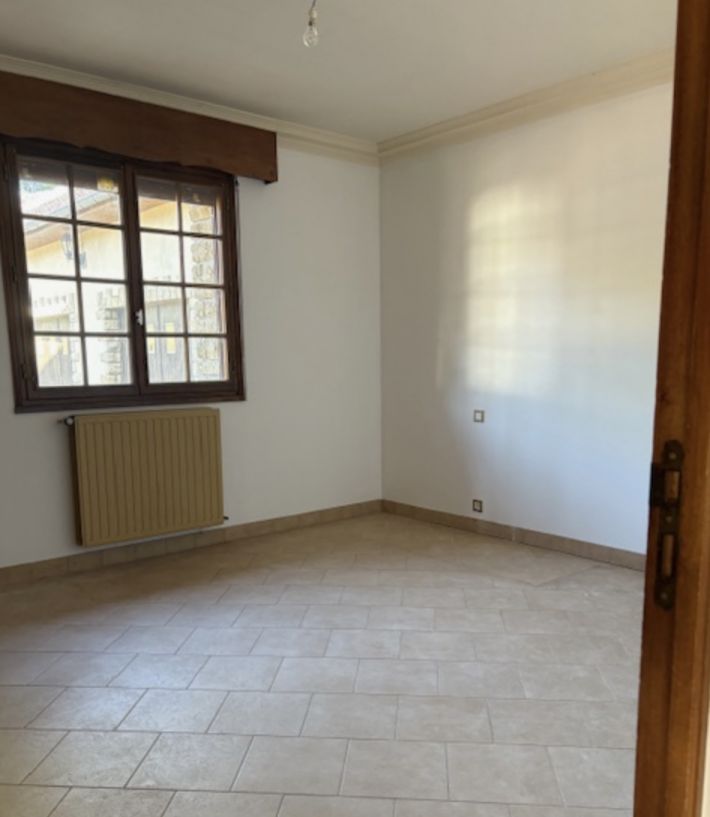 Detached Country House with Second Guest Cottage