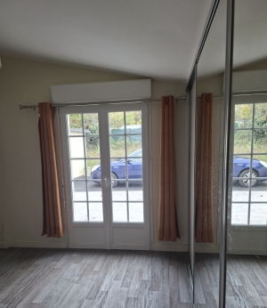 Traditional House with Garden