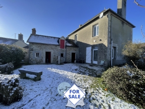 Detached House with Neat Garden