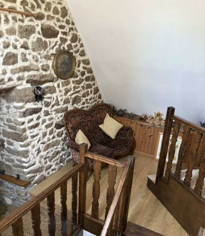 Detached Countryside Longere in Lovely Grounds