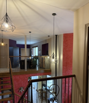 Contemporary Detached House with Swimming Pool and More