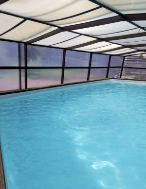 Contemporary Detached House with Swimming Pool and More