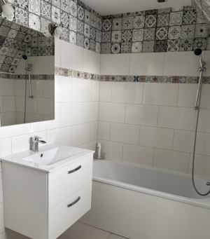 Detached House with Landscaped Garden