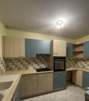 Farmhouse and Outbuildings with Land