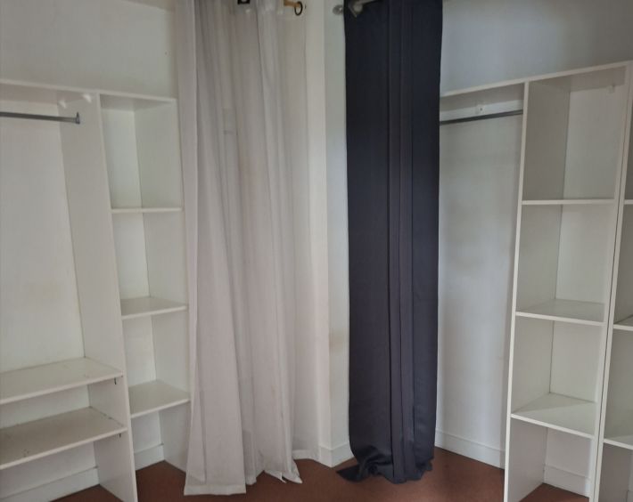 Traditional House with Garden