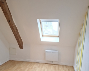 Traditional House with Garden