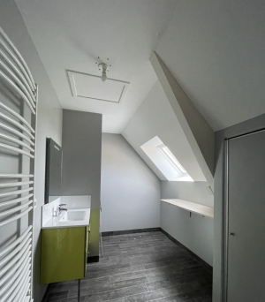 Detached Country House with Outbuildings