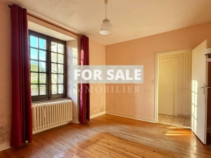 Former Presbytery House with Outbuildings