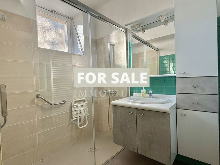 Former Presbytery House with Outbuildings