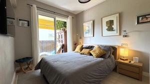 Beautiful Apartment with Outside Space