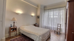 Beautiful Apartment in Heart of Town