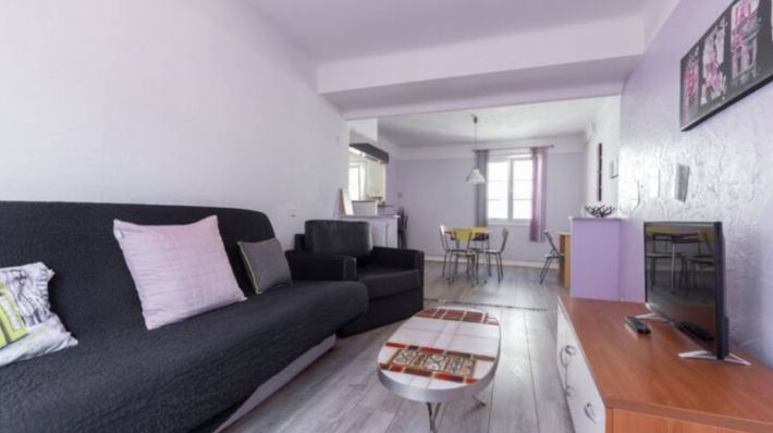 Lovely Apartment in University District