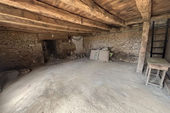 Country House to Renovate, Great Project