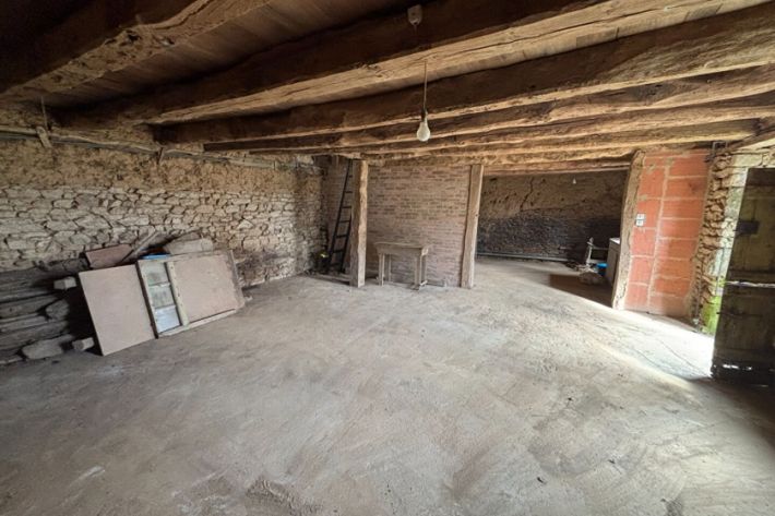 Country House to Renovate, Great Project