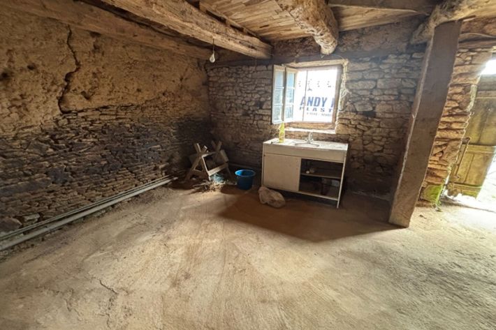 Country House to Renovate, Great Project