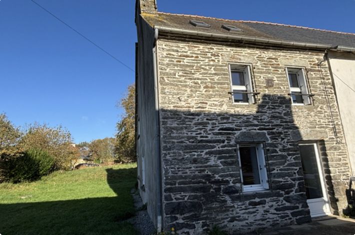 Lovely Country House with Lots of Potential