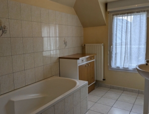 Duplex Apartment in Heart of Town