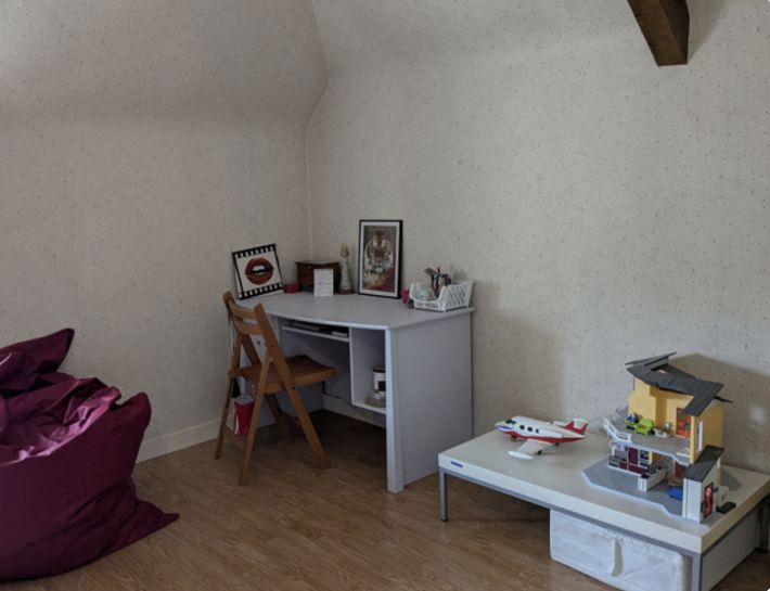 Duplex Apartment in Heart of Town