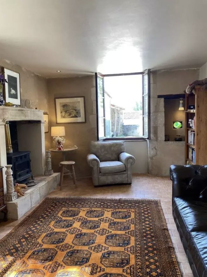 Beautiful Detached House, Heated Pool And Paddock
