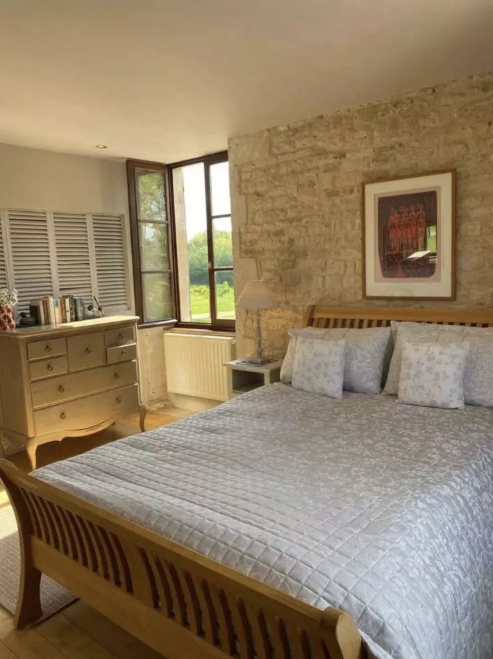 Beautiful Detached House, Heated Pool And Paddock