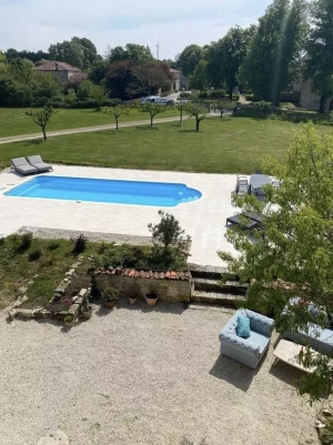 Beautiful Detached House, Heated Pool And Paddock