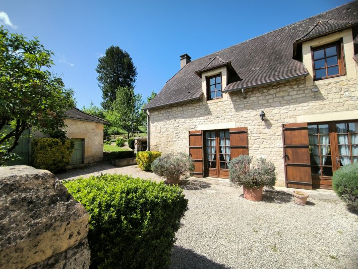 Stunning Period Property with Outbuildings