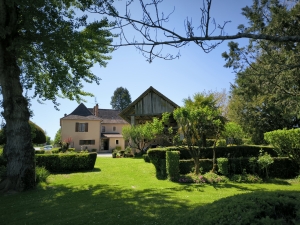 Stunning Period Property with Outbuildings