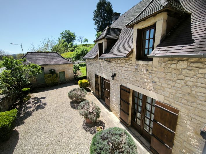 Stunning Period Property with Outbuildings