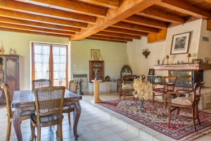 Stunning Period Property with Outbuildings