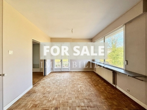 Large Detached House with Lovely Mature Garden